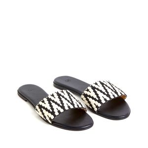 Patterned Sandal